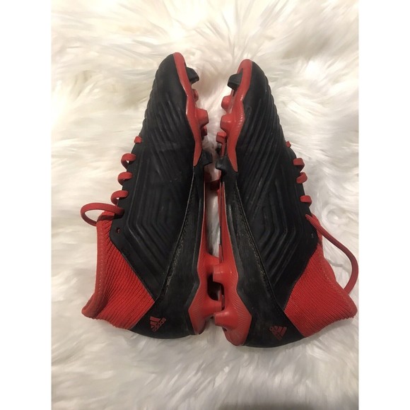 ADIDAS PREDATOR football/soccer turf shoes Red/black PBB 698007/G25802 size 6 US - Picture 2 of 5